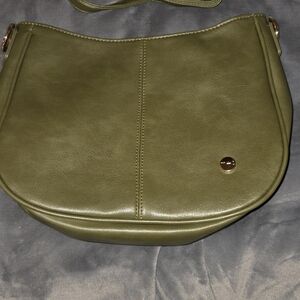 Modern and Chic Marrisa